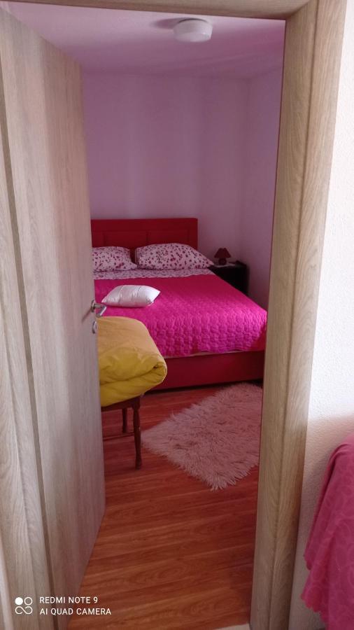 Holiday Home Marija Vrlika Exteriér fotografie