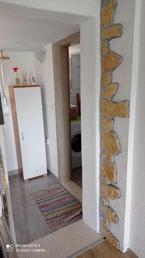 Holiday Home Marija Vrlika Exteriér fotografie