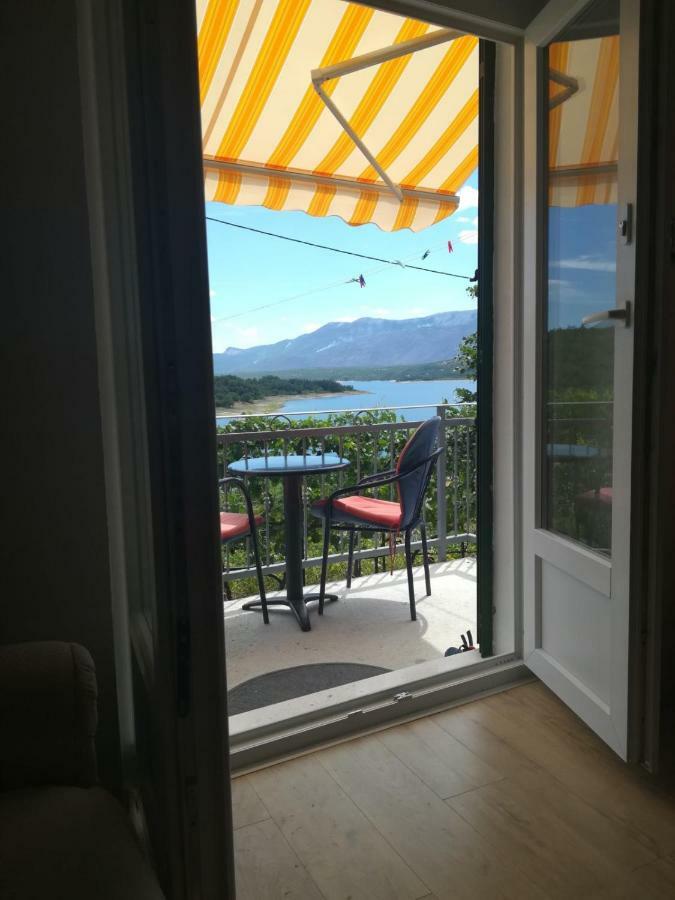 Holiday Home Marija Vrlika Exteriér fotografie